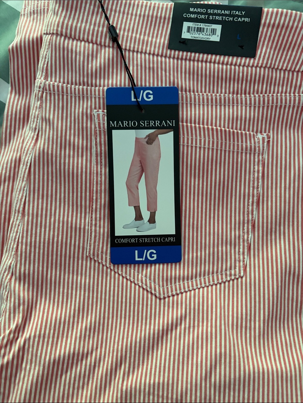 Mario Serrani Red and White Striped Stretch Capri Pants